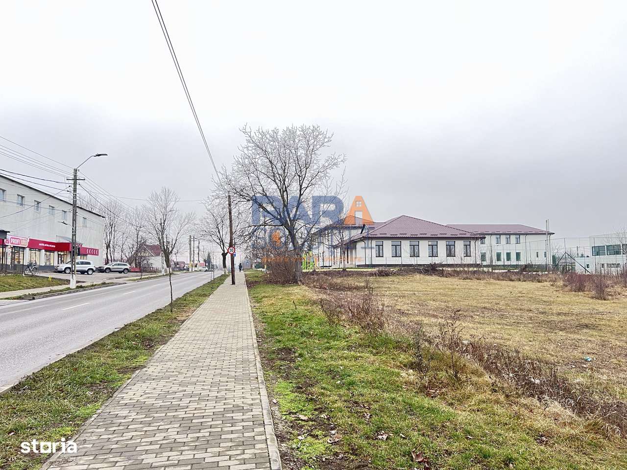 Teren pentru casă în oraș-0