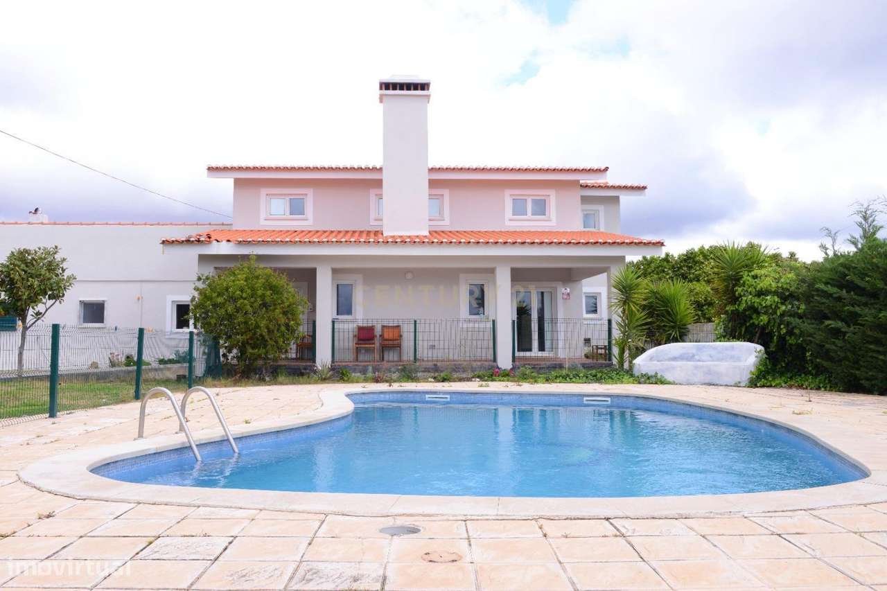 Moradia T5 com Piscina em Salvaterra de Magos - Grande imagem: 2/38