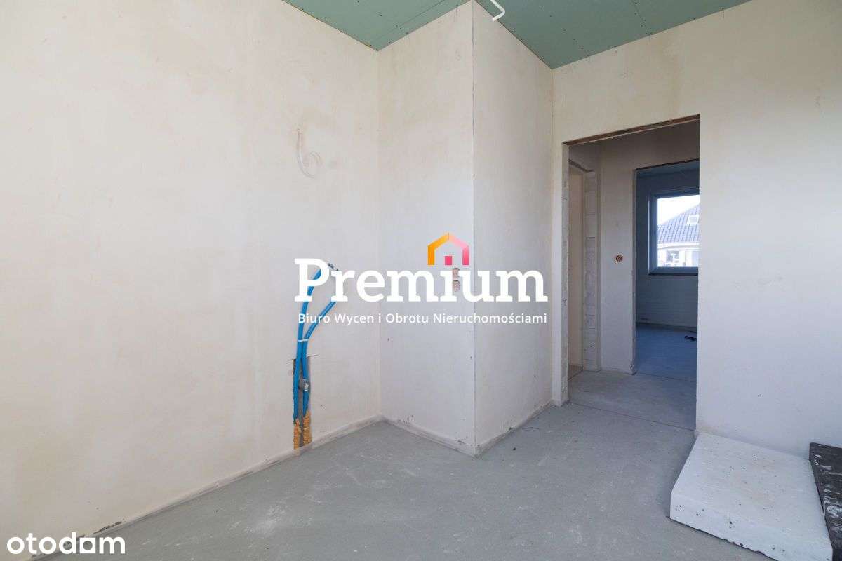 Wolnostojący dom w Ochli-16