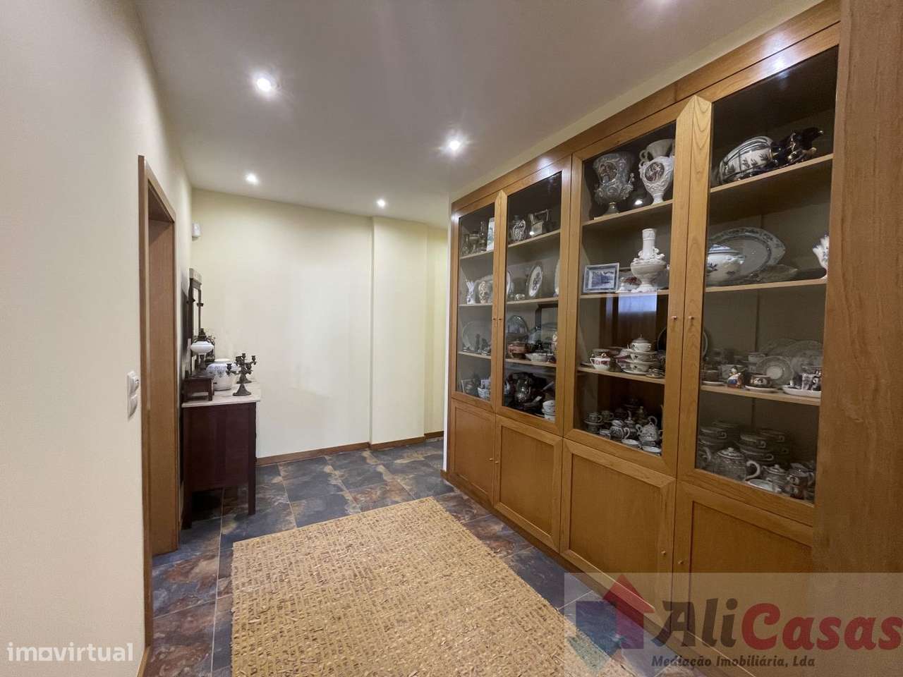 Fantástica Vivenda C/-16