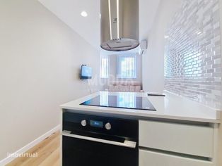 Apartamento Moderno no Centro da Cidade  – Totalmente Renovado e Pront - Grande imagem: 2/8