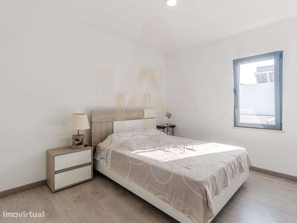 Moradia T4 com piscina em Castelo (Sesimbra)-16