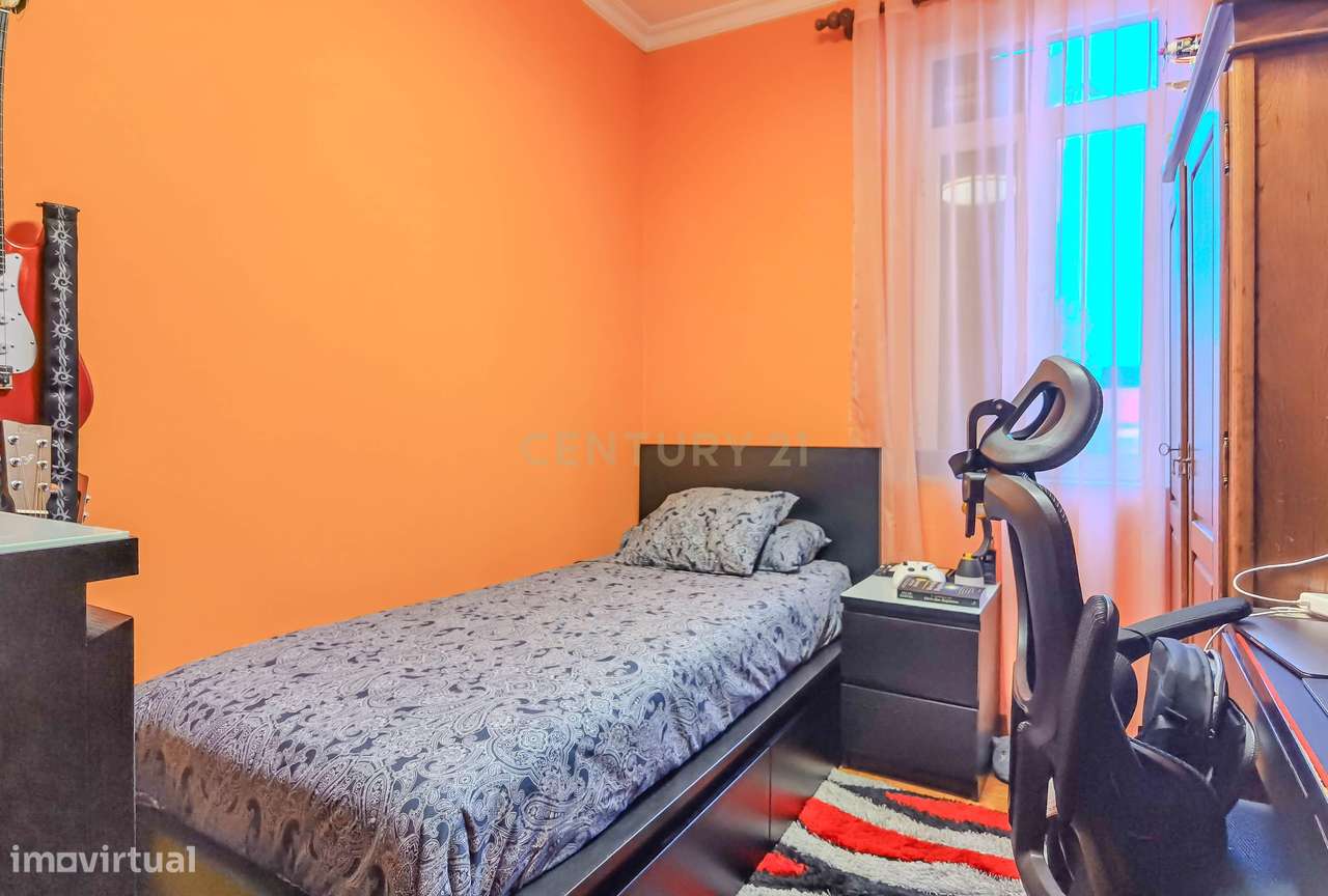 Moradia Bi-Familiar T4 Perafita-19