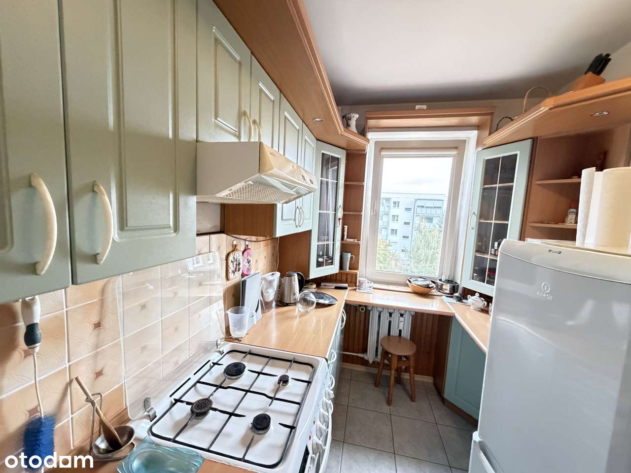 Batorego,ładne,zadbane mieszkanie z potencjałem,niezależny układ,wolne - Pełny obrazek: 2/17