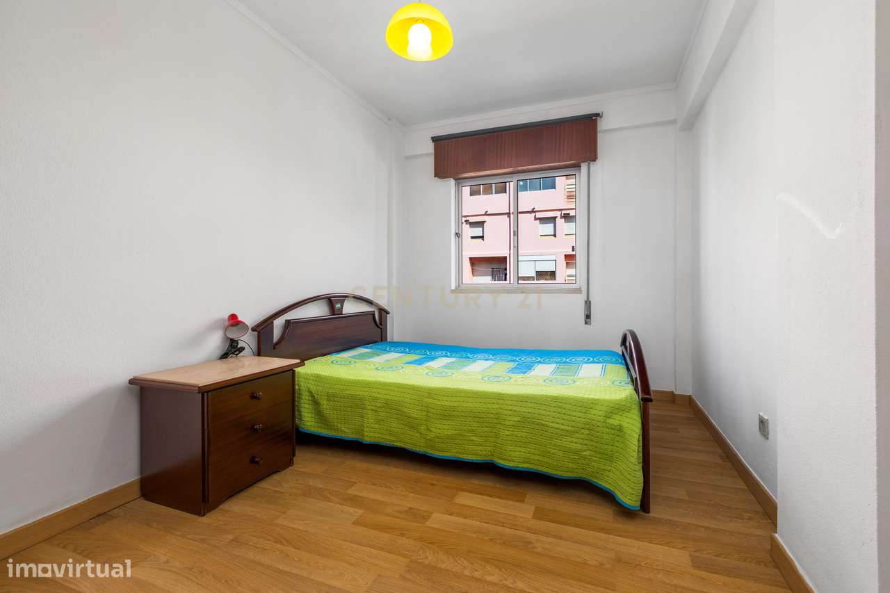 Imperdível apartamento T3 em Faro-9