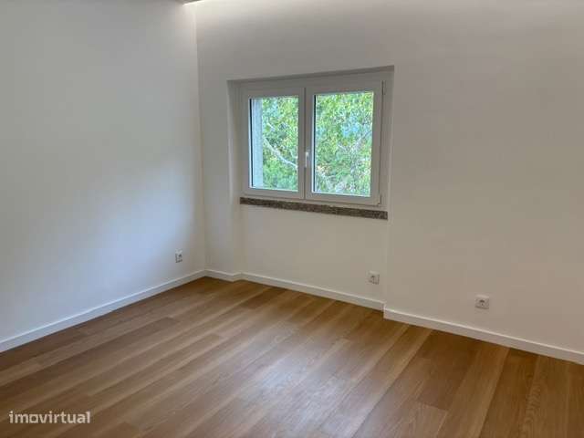 T3 totalmente renovado no centro de Montemor-o-Novo - Grande imagem: 5/25