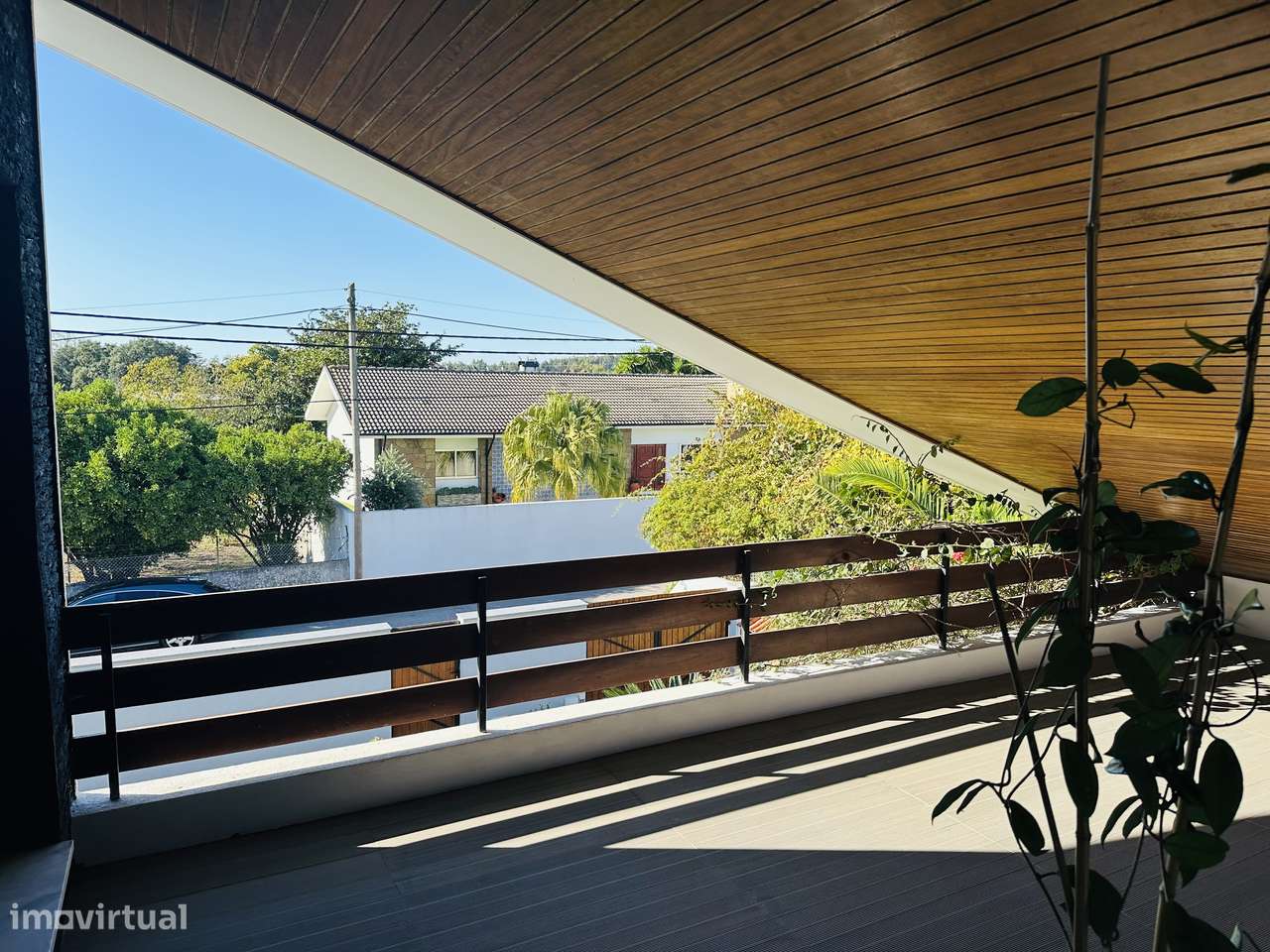 Moradia T4 de charme com grande jardim em zona tranquila-30