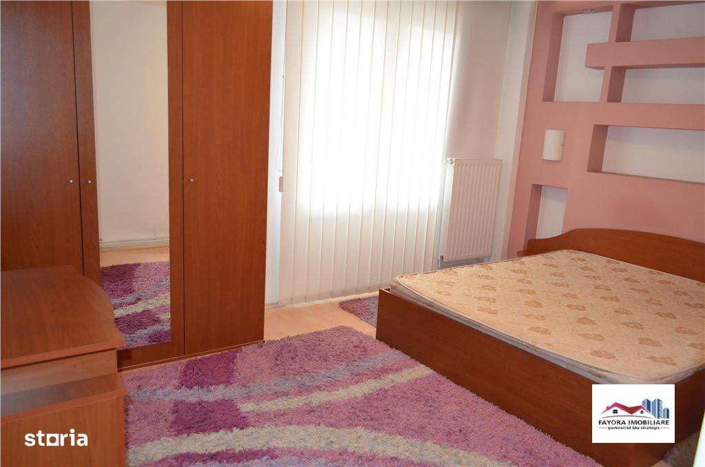 Apartament cu 3 Camere de Inchiriat in Zona Ultracentrala - Imagine principală: 5/9