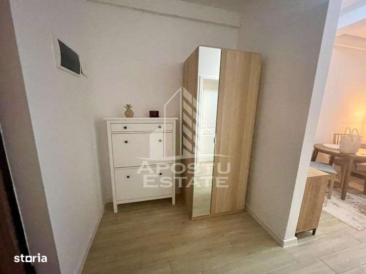 Apartament cu doua camere, loc de parcare, zona Dumbravita - Imagine principală: 4/10