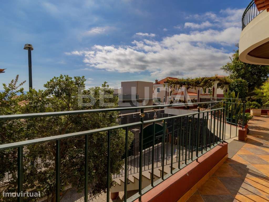 MORADIA T4 COM QUINTAL || URBANIZAÇÃO 'QUINTA DO FAIAL' (FUNCHAL)-20