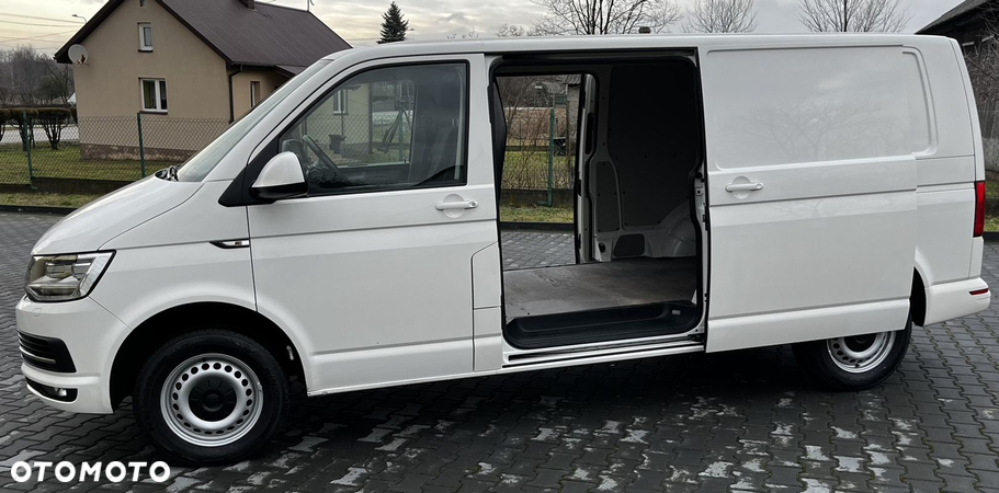 Volkswagen Transporter - 8