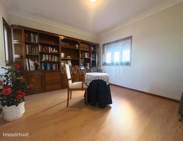 Moradia, 245 m², Afife-13