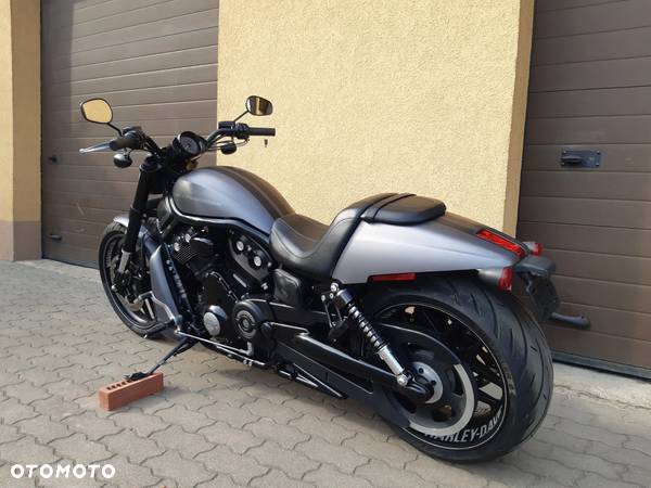 Harley-Davidson V-Rod Night Rod - 7