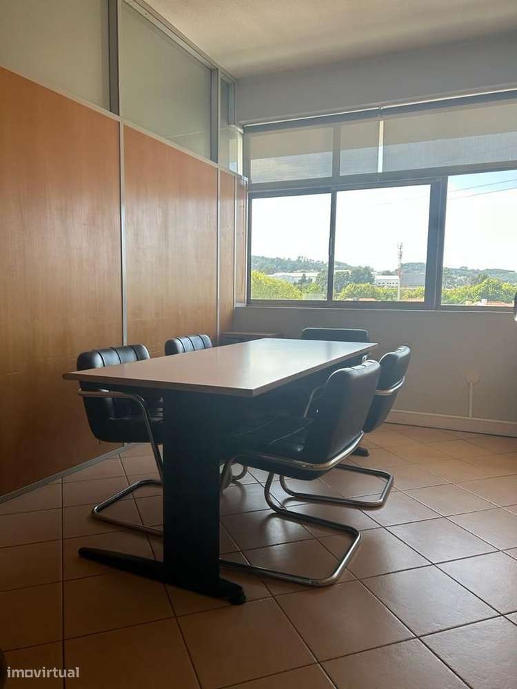 Escritório para arrendar em Valongo - SALA 1 - Grande imagem: 2/8