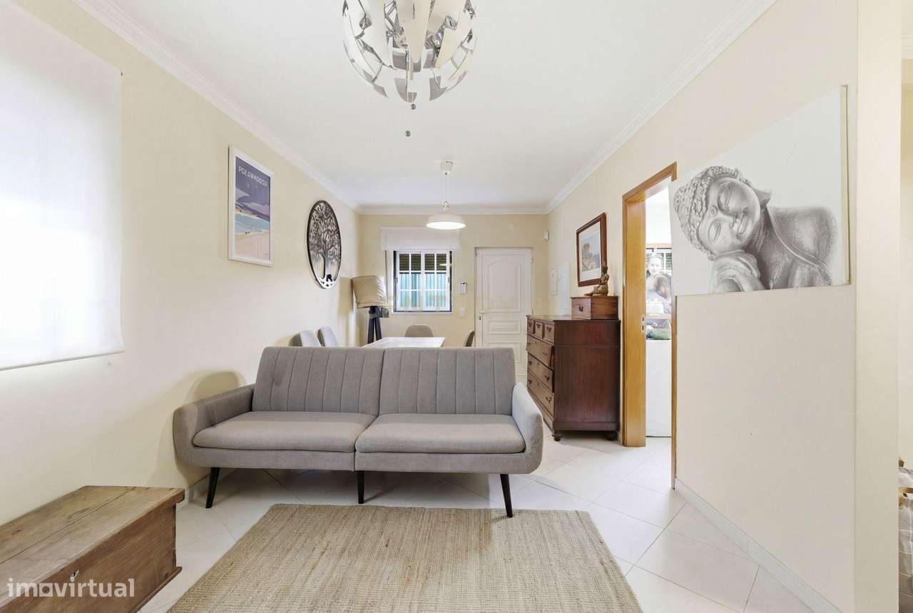 Moradia geminada de tipologia T2 na Foz do Arelho, concelho das Caldas - Grande imagem: 3/47