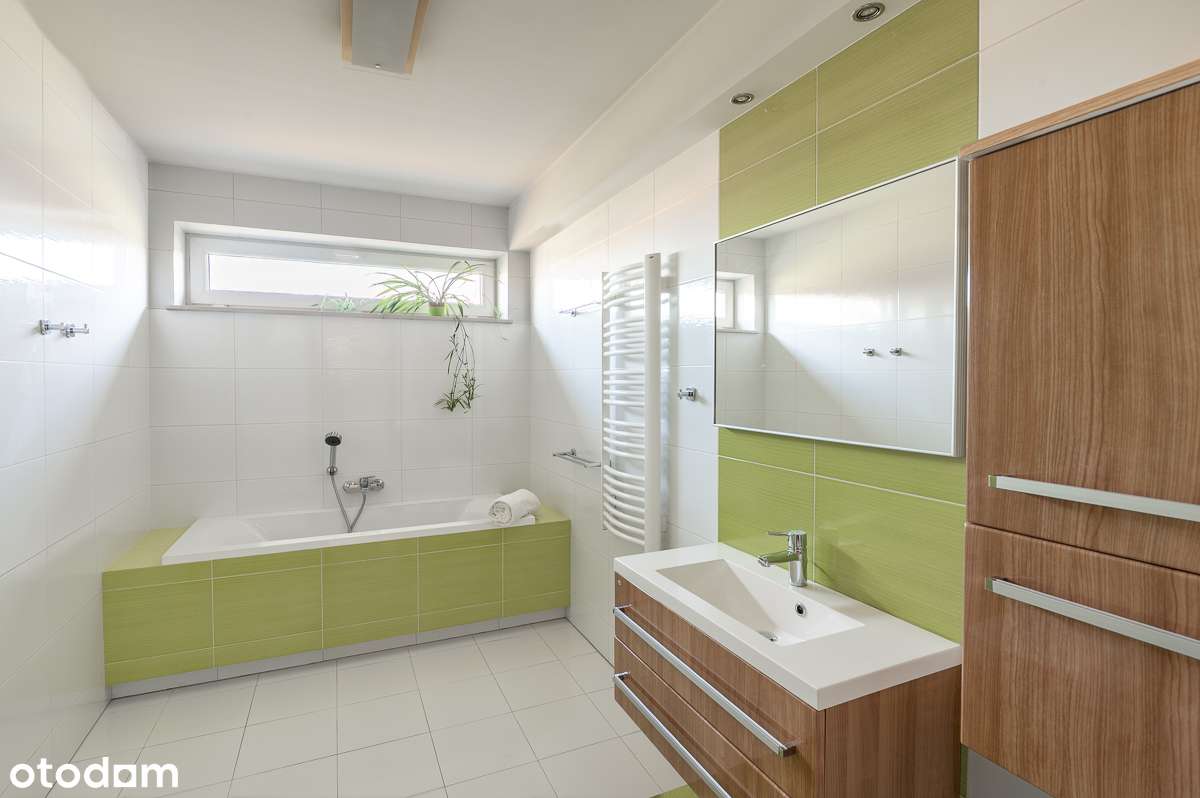 Dom 240 m2 na pięknej 11 ar działce-13