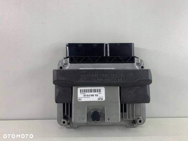 AUDI A4 B8 STEROWNik ecu 03l906018ac - 3