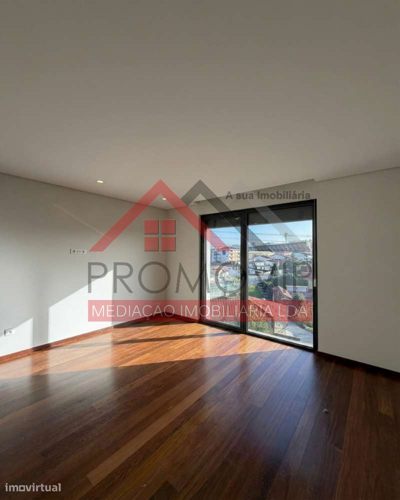 Moradia T3 Geão Santo Tirso-12