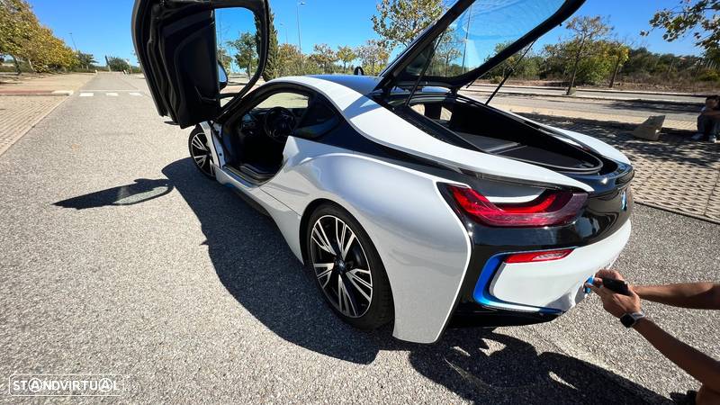 BMW i8 Standard - 16