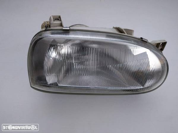 farol optica direita vw golf III 3 - 1