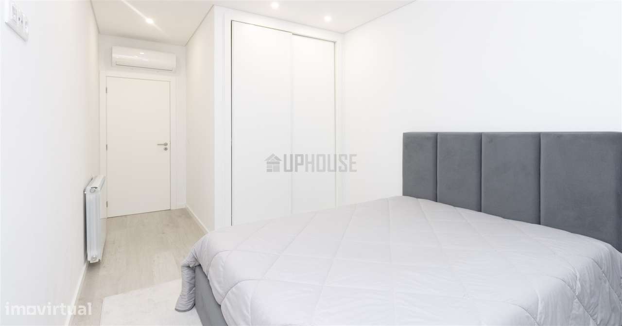 Apartamento T3 com Terraço de Excelência - Junto à Cidade-9