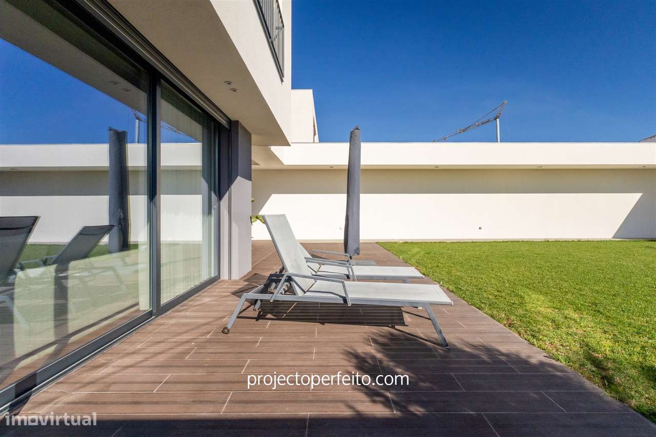 Moradia Geminada T4+1 Venda em Gulpilhares e Valadares,Vila Nova de Ga - Grande imagem: 3/42