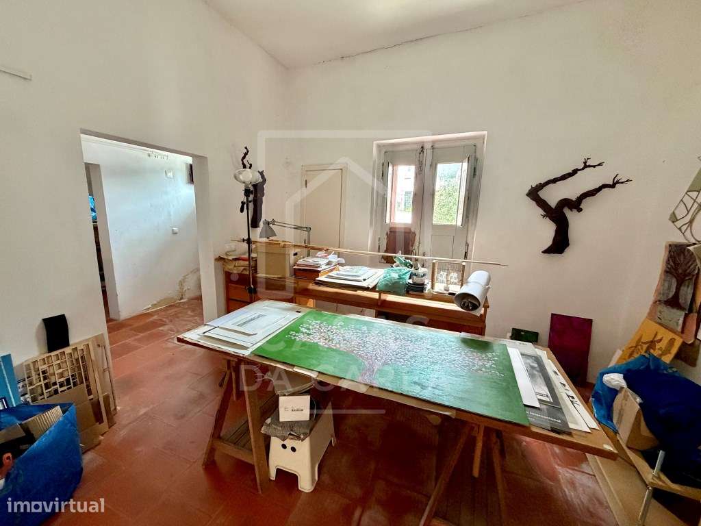 Moradia T5 com quintal e terraço em Vila Alva-5