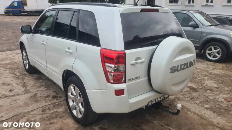 Suzuki Grand Vitara 3.2 V6 Elegance - 7