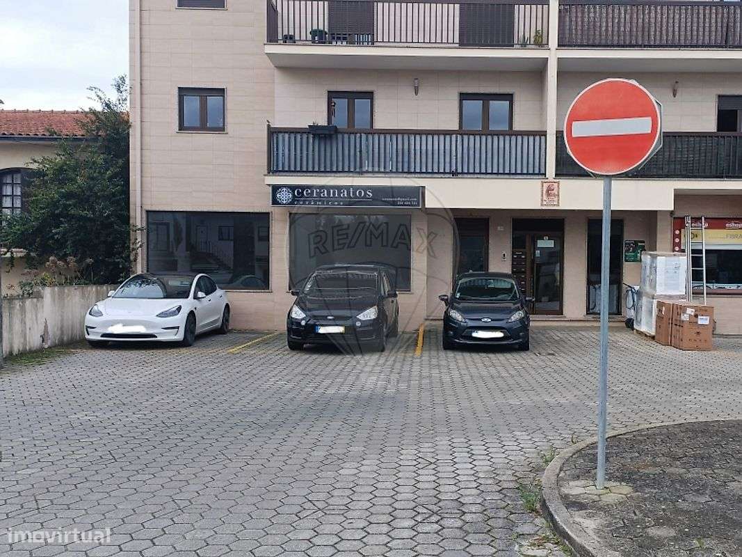 Loja  para arrendamento - Grande imagem: 2/17