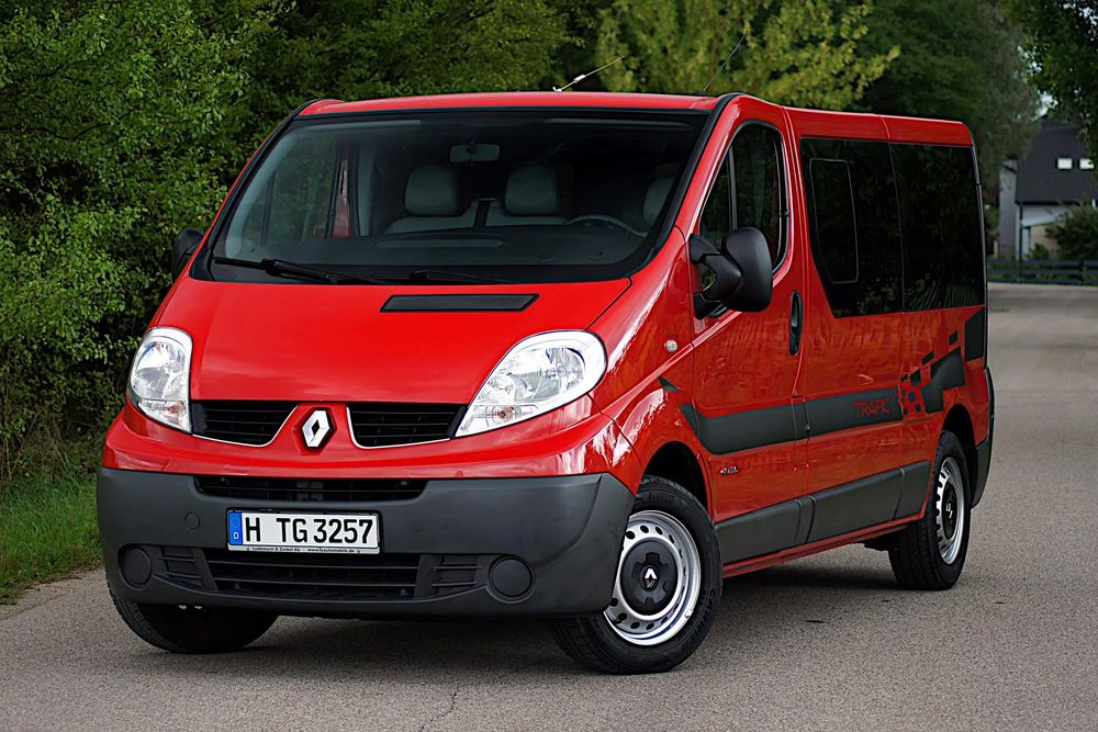 Renault Trafic II (2001-2014) L2H1 Komfort 2009