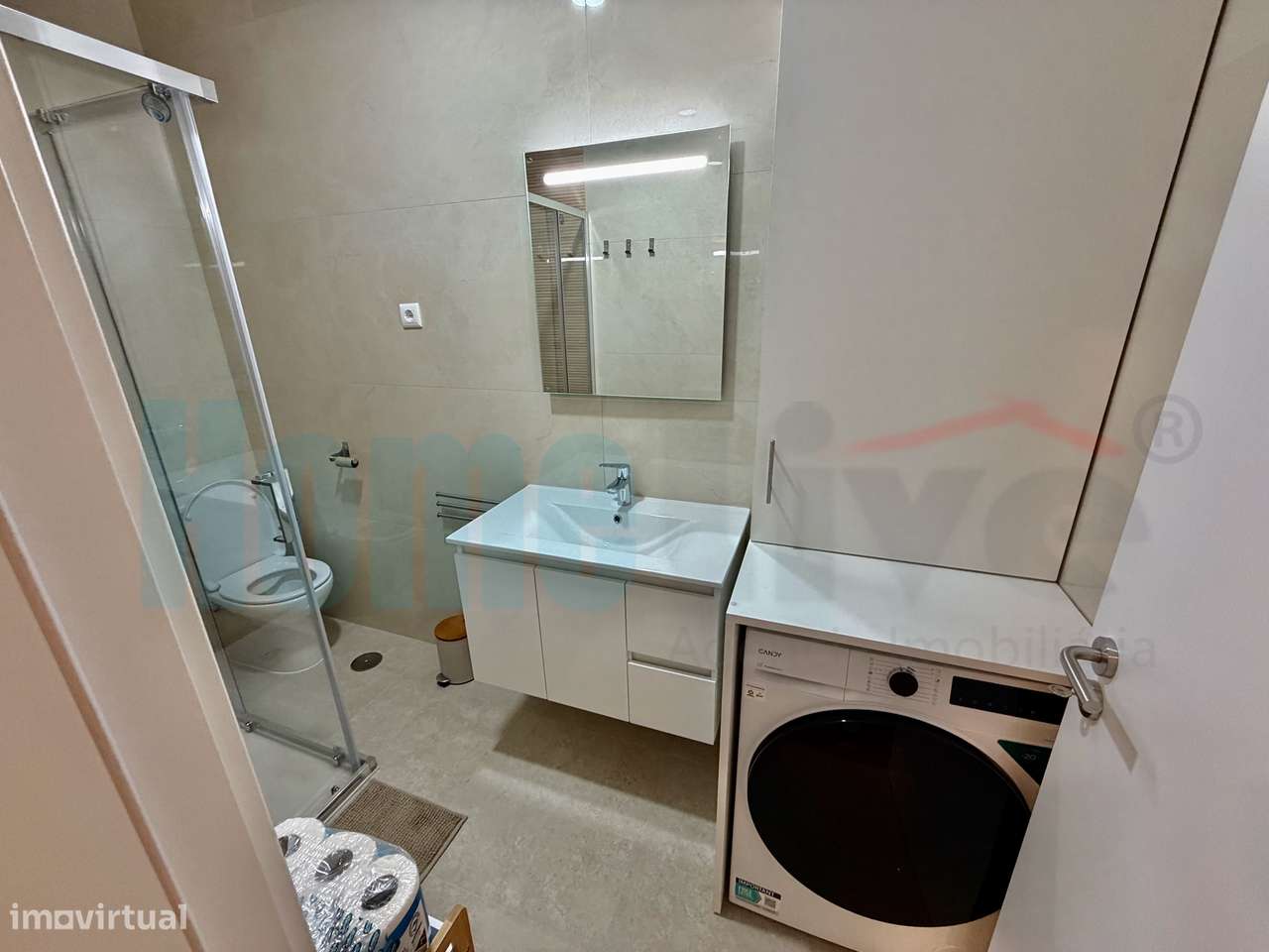 Apartamento T3 Remodelado e Mobilado no Centro de Moscavide-9