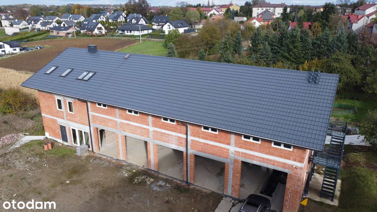 4 DZIAŁKI BUDOWLANE + BUDYNEK USŁUGOWY - HALA-9