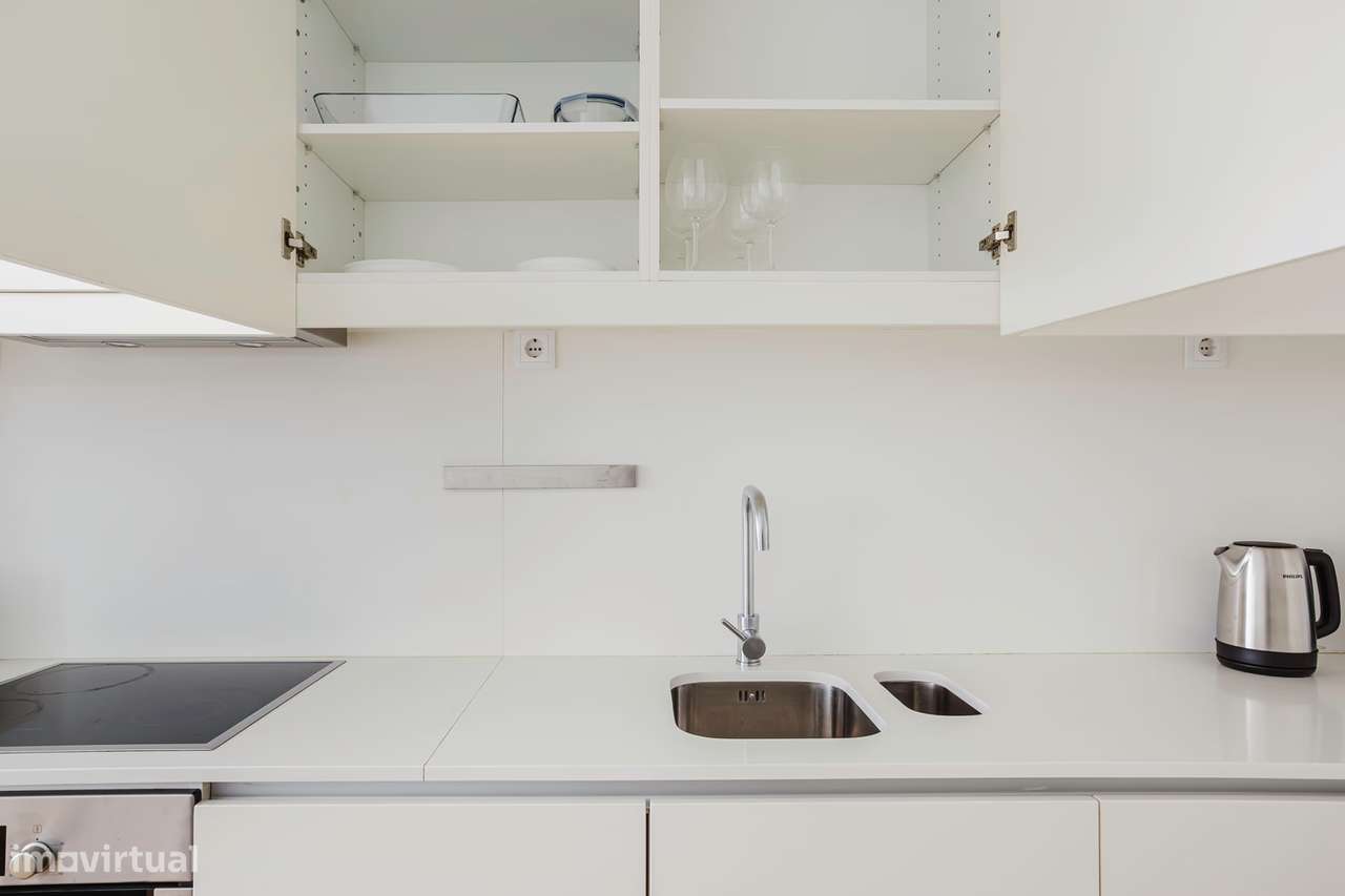 Apartamento T0 Santo António, Lisboa - Grande imagem: 2/19