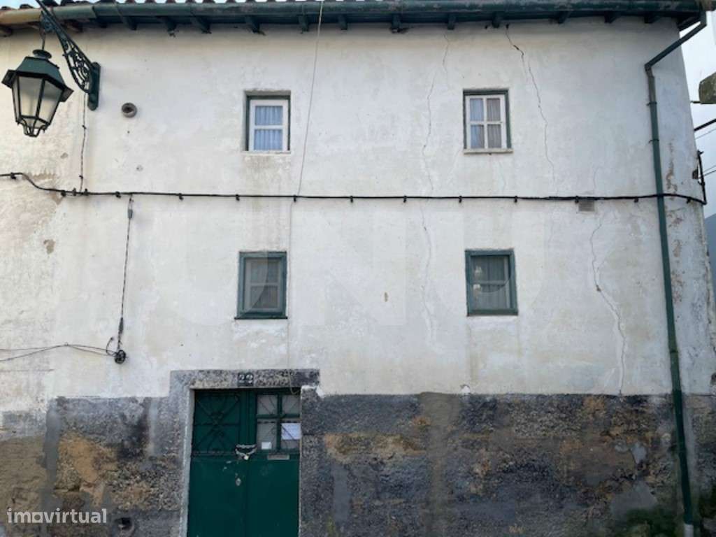 Edifício para Reabilitar na Judiaria da Covilhã - Localização Histó... - Grande imagem: 4/29