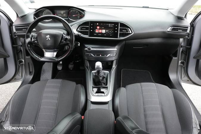 Peugeot 308 SW 1.5 BlueHDi Allure - 27