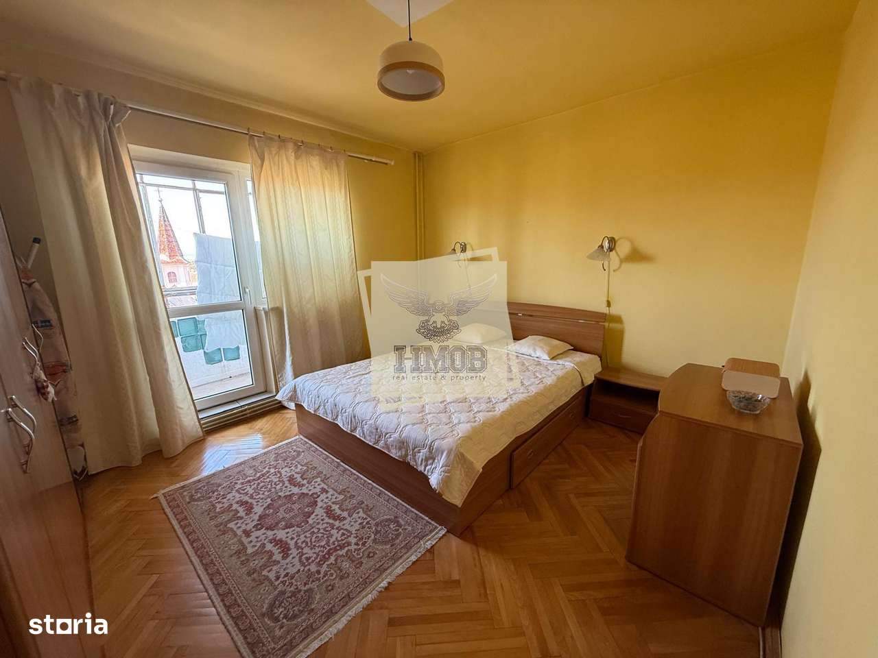 Apartament cu 3 camere 2 bai si balcon in Terezian-1