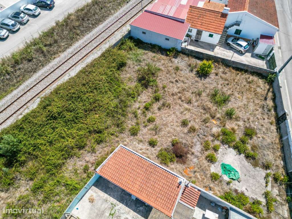 Terreno para construção com acesso a duas ruas e potencial de subdi... - Grande imagem: 4/18