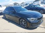 BMW Seria 3 330i - 1