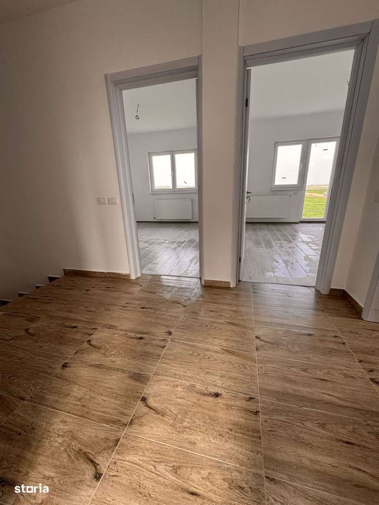 vila tip duplex cu 4 camere - Imagine principală: 4/17