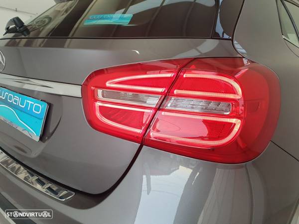 Mercedes-Benz GLA 220 d Style - 11