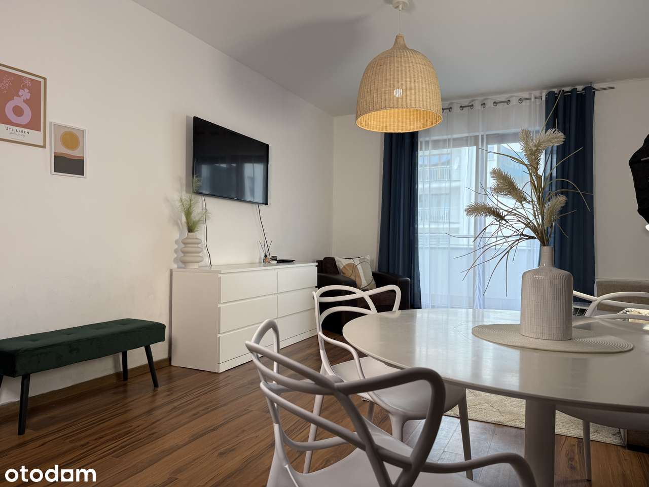 Komfortowe dwupokojowe mieszkanie – Platan Complex-0