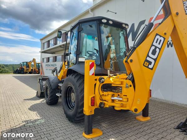 JCB 3CX Contractor - 17