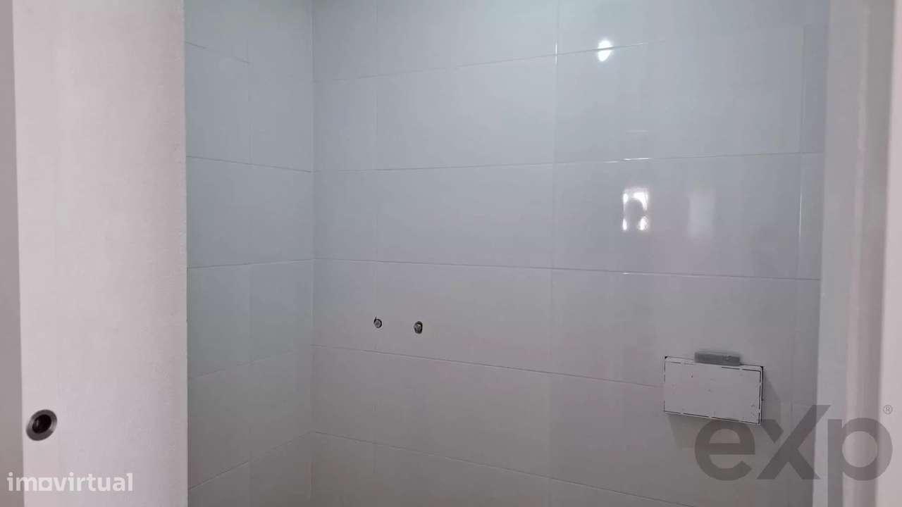 Moradia em Banda em Santa Luzia - Grande imagem: 5/20