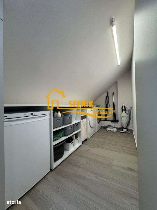 Penthouse de exceptie, vedere Tampa, acces exclusivist cu liftul pana-18