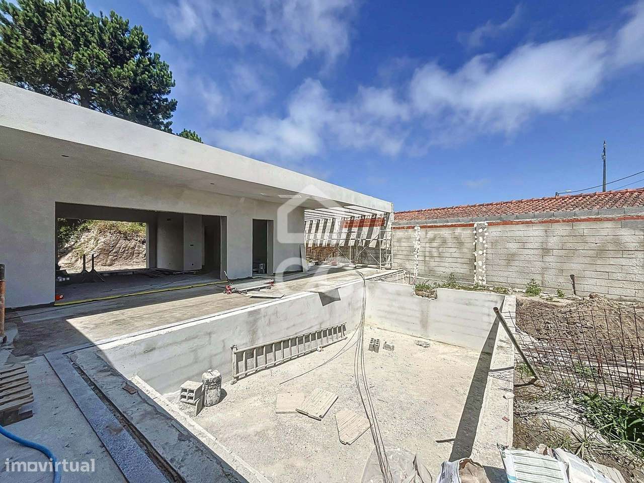 Moradia T4 Nadadouro-27