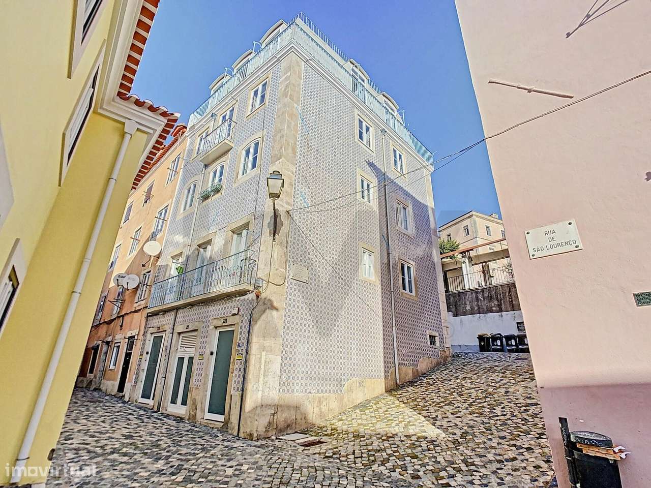 Investimento "Chave na Mão": T0 na Mouraria com Rentabilidade Comprova - Grande imagem: 1/24