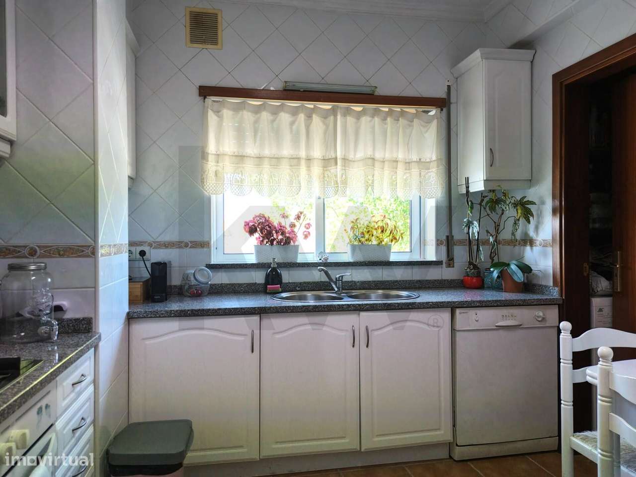 Apartamento T2 +2 Duplex em Aradas - Bonsucesso, com terraço, quintal-19