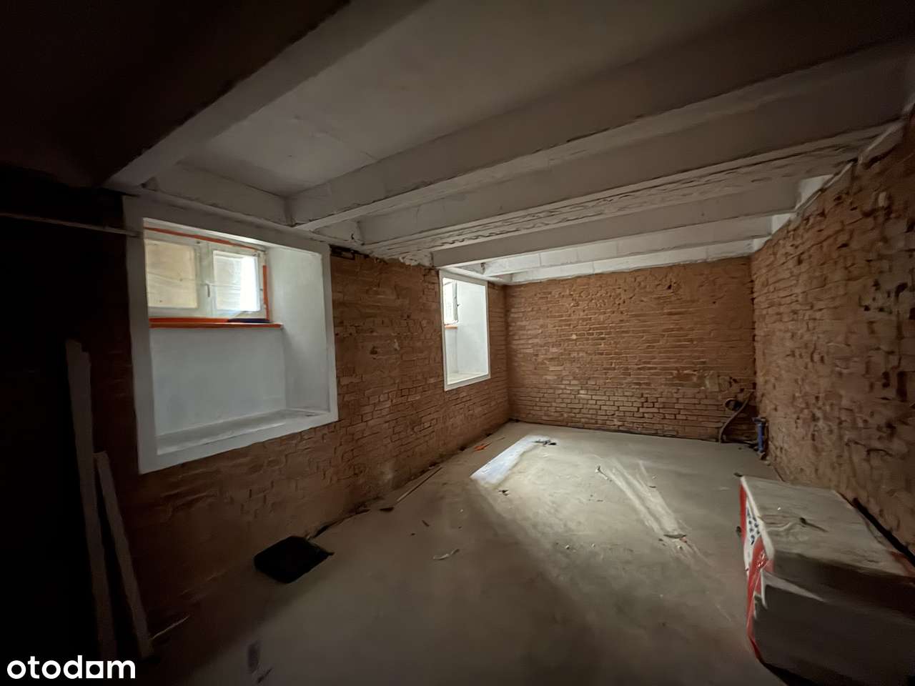 Lokal w suterenie na pracownie, biuro, salon sprzedaży? Nowogrodzka 46 - Pełny obrazek: 5/7