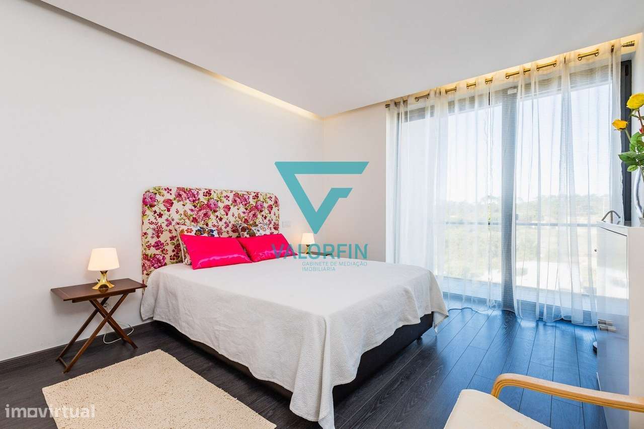 Moradia T2 em condomínio c/ Piscina - Praia Pedra do Ouro-15