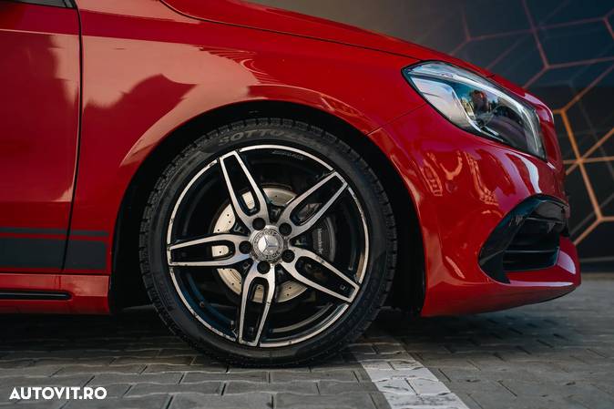 Mercedes-Benz A 200 d 7G-DCT AMG Line - 12